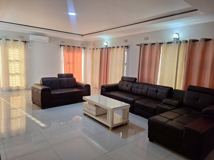 Others 5, GATOMA EXECUTIVE LODGE, Kafue