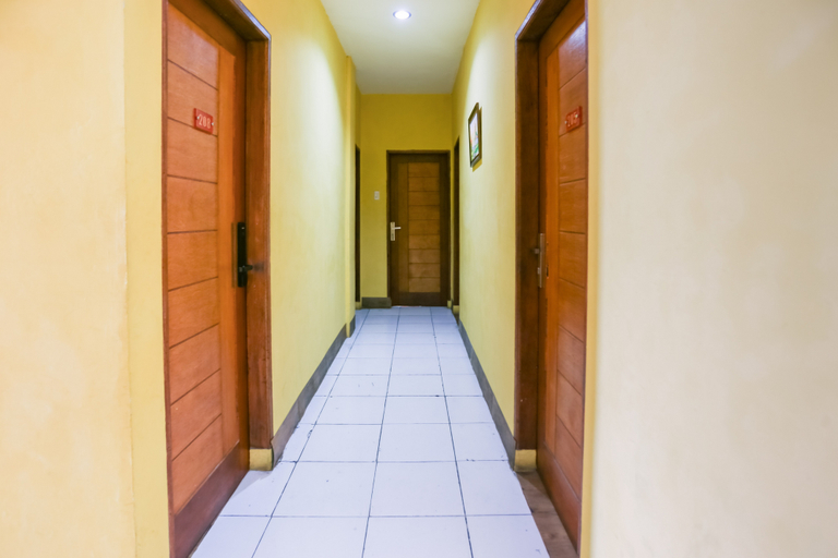 RedDoorz @ Sentosa Jaya Helvetia, Kota Medan