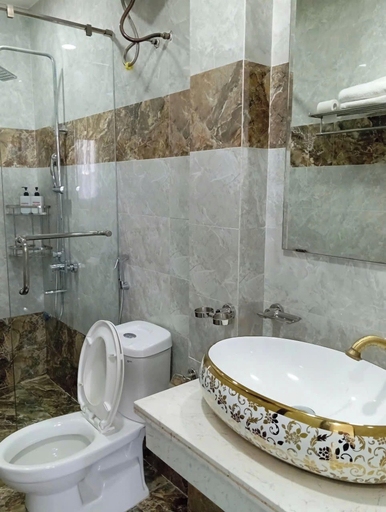 Bathroom, TQ 2 Hotel & Apartment, Ngô Quyền