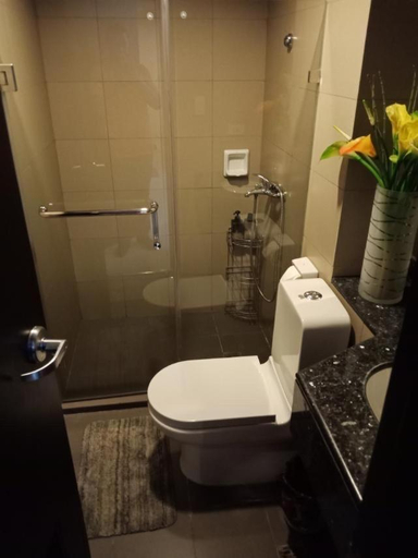 Others 2, Single Bedroom with private toilet and bath, Taguig