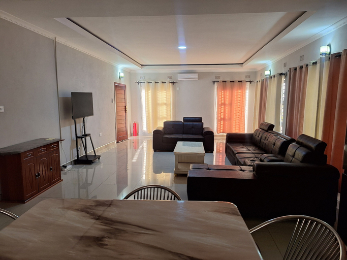 Others 4, GATOMA EXECUTIVE LODGE, Kafue