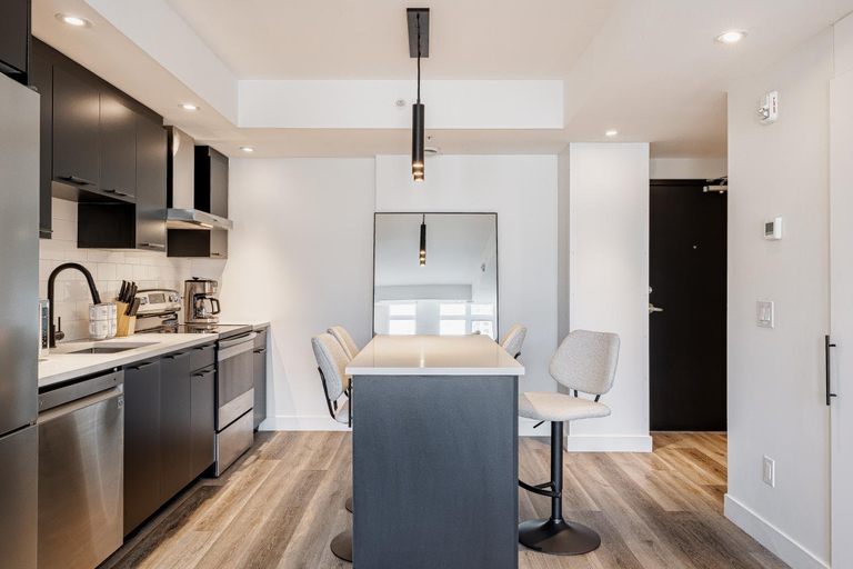 Others 3, Westview Luxury Suites, Ottawa