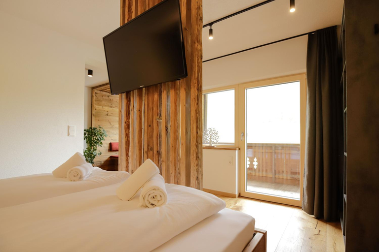 Others 4, WOLF Apartments Padaun - Panorama Mountain Retreat in Tirol, Innsbruck Land