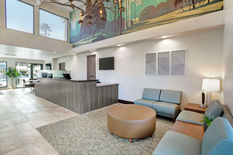 Public Area 3, Best Western Plus Black Oak, San Luis Obispo