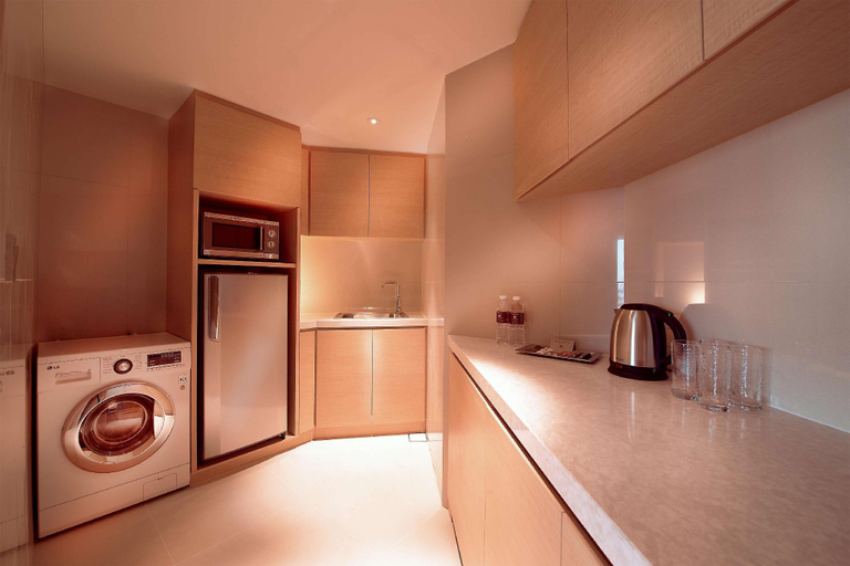 Dining Room 7