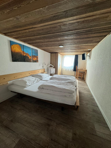 Bedroom, Hotel Restaurant Simplon, Frutigen