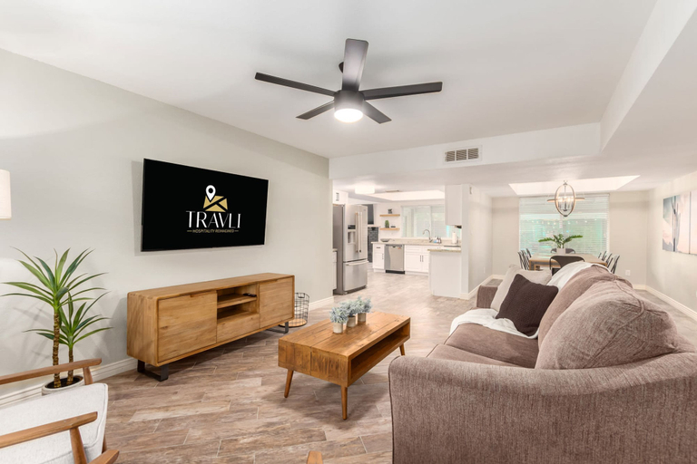 Room 5, Obispo Modern Oasis With Heated Pool and BBQ, Maricopa