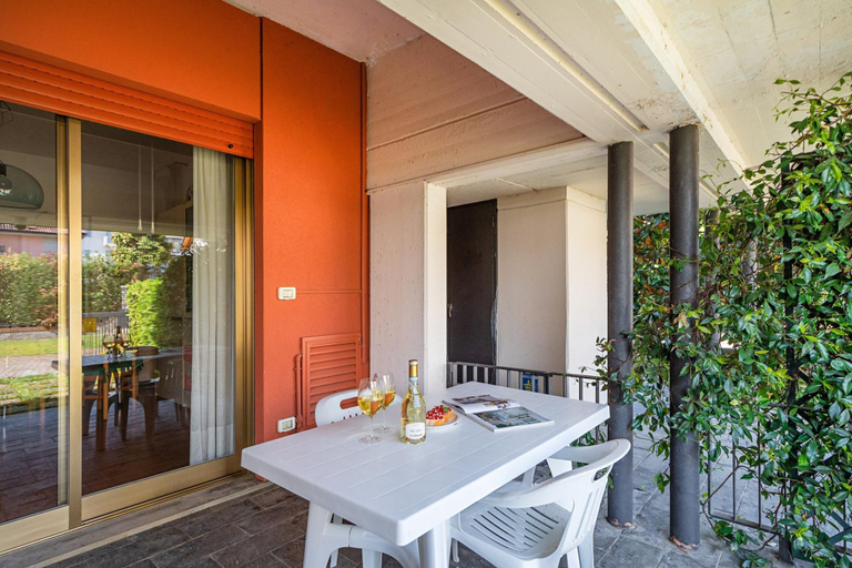 Others 3, Splendid Apartment PT 1 sul Lago by Wonderful Italy, Brescia