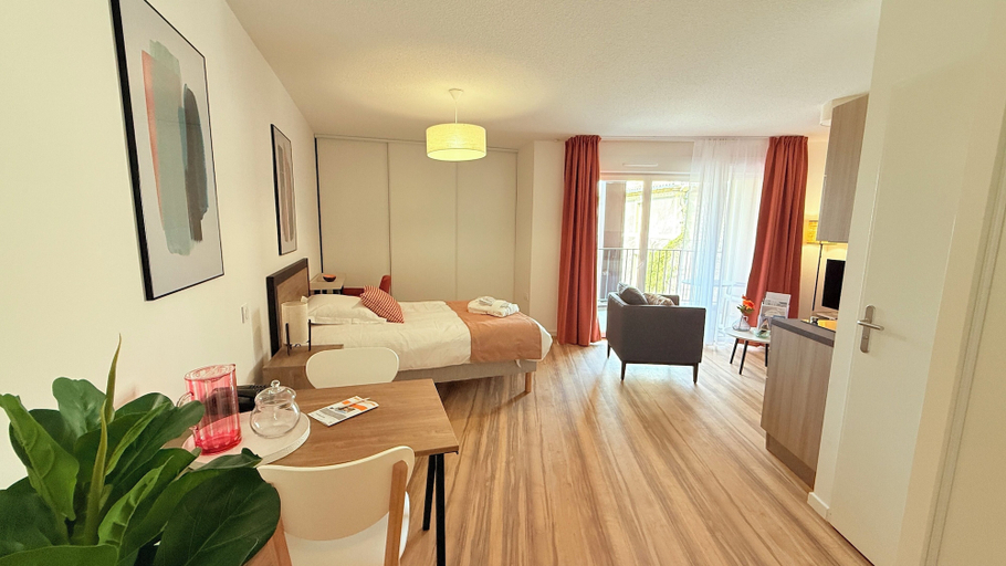 Bedroom 5, Résidence Carmina, Aude