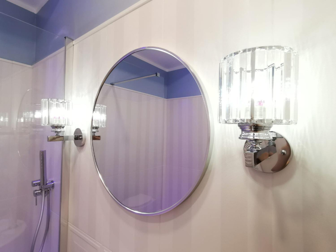 Bathroom 3, Opera Relais Luxury Apartments, Messina