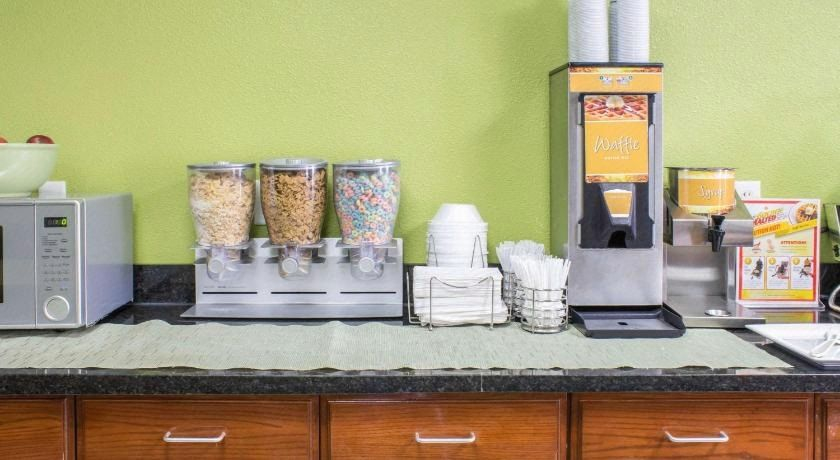 Others 4, Quality Inn & Suites Sioux City Southeast, Woodbury