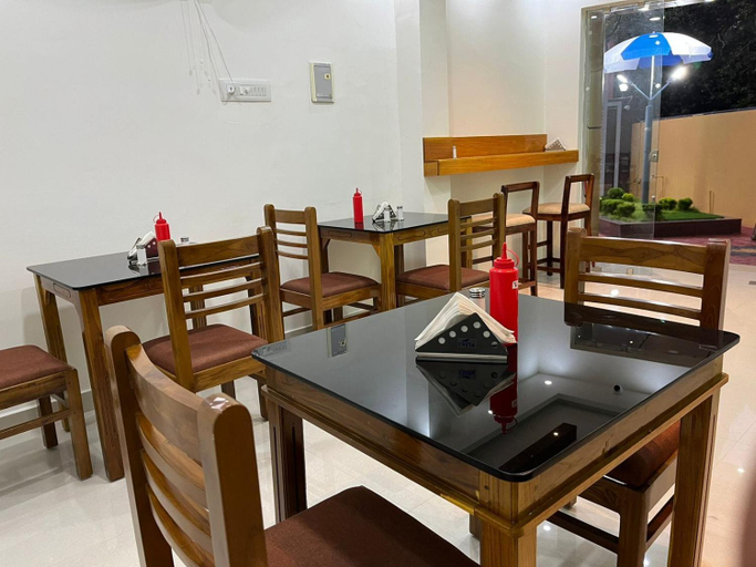 Food & Drinks, Benziger Apt, Kanniyakumari