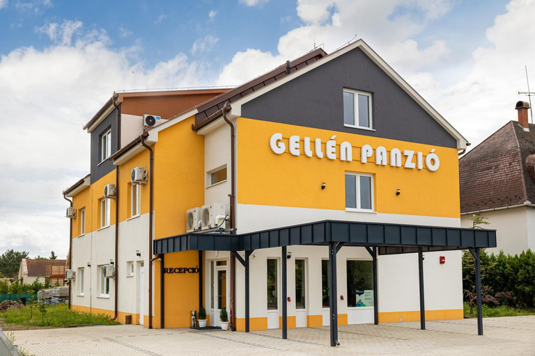Others 4, Gellen Panzio, Debrecen