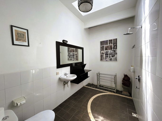 Bathroom 3