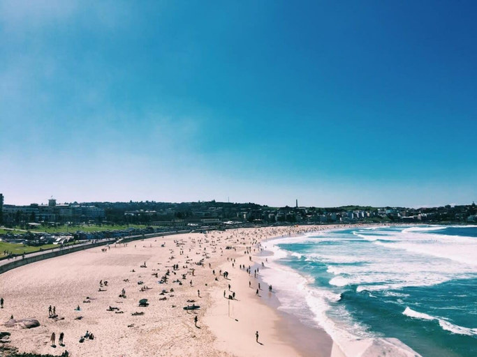 Others 5, Beautiful Bondi 1-Bed Apartment Meters from Beach, Sydney