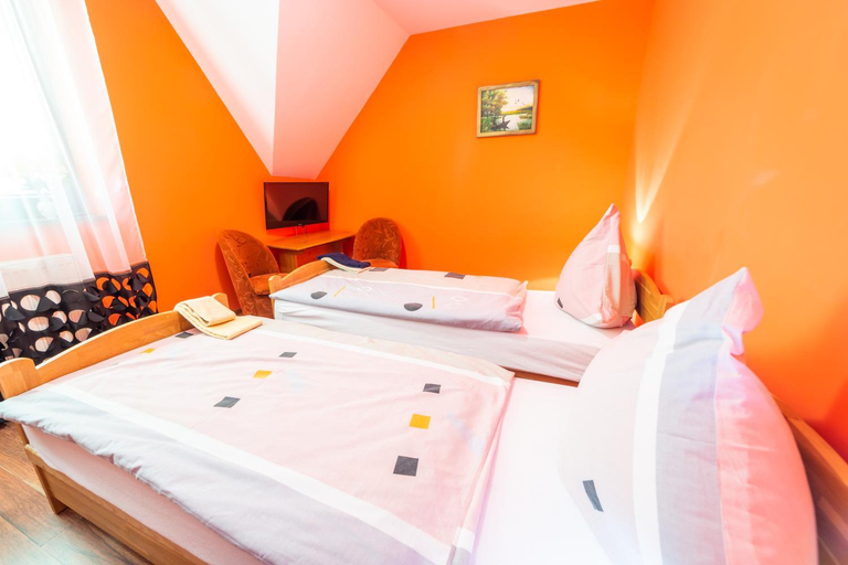 Bedroom 5, Miodowe Loze, Mrągowo