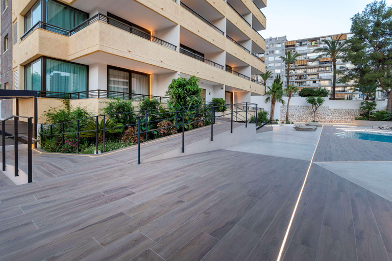 Exterior & Views 1, Halley Hotel & Apartments Affiliated by Meliá, Alicante