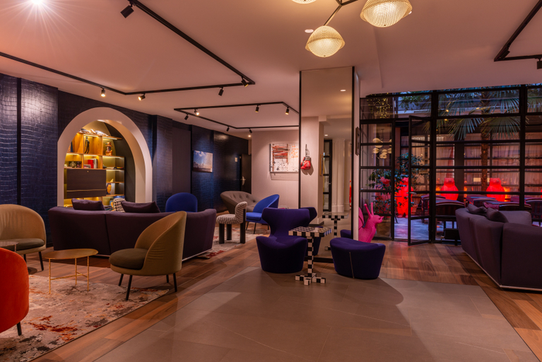 Public Area 3, Golden Tulip Opera De Noailles, Paris