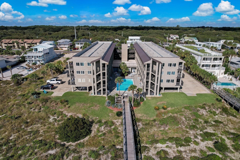 Exterior & Views 2, Ocean View Condo Steps Away from Beach, Access to Salt Water Pool by RedAwning, Nassau