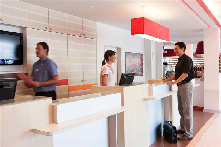 Public Area 2, ibis Zurich Messe Airport, Zürich