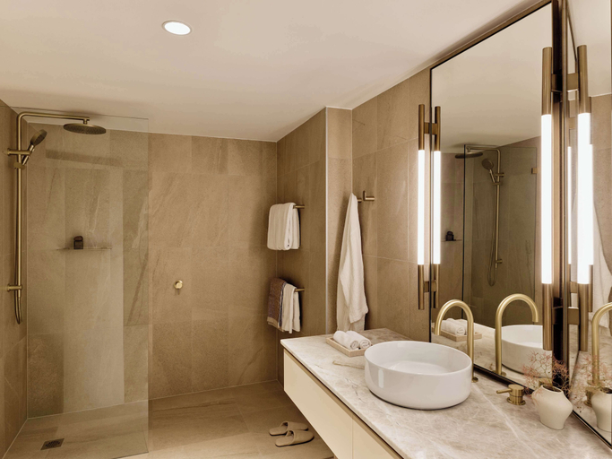 Bathroom 4