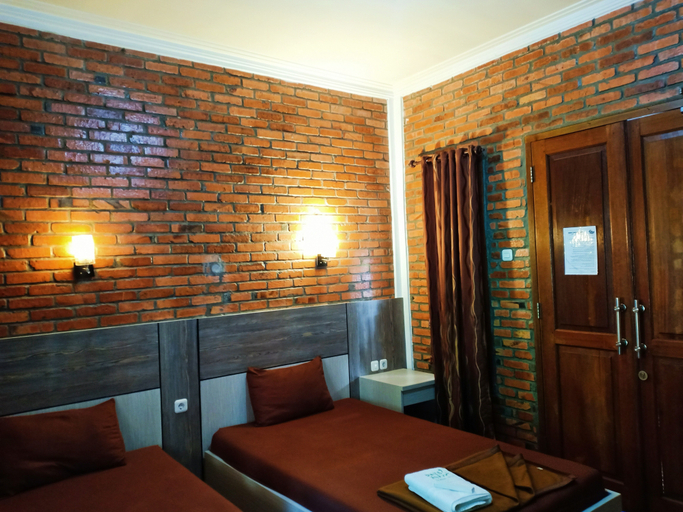 Bedroom 5, Saung Dolken Resort & Hotel Syariah, Bogor