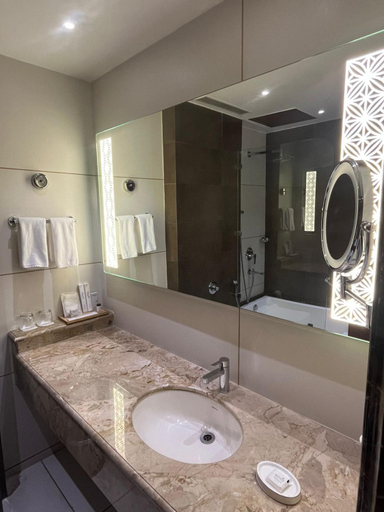 Bathroom 4, Hotel Home In (By Amrik Sukhdev), Sonipat