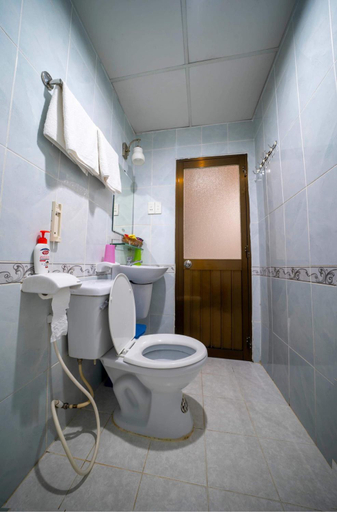 Bathroom 3, CatTuongHotel, District 3