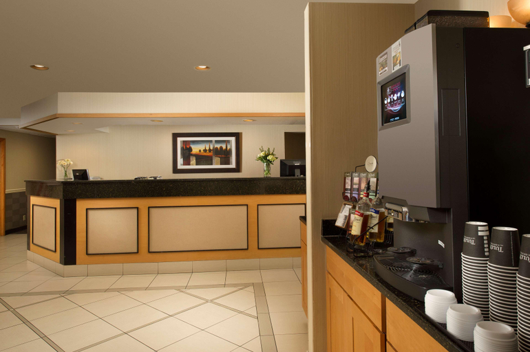 Public Area 3, Redmond Inn, King
