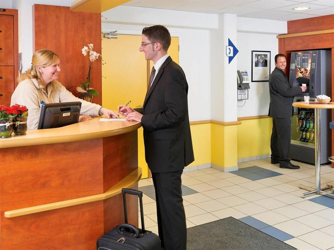 Public Area, ibis budget Aachen Raeren Grenze, Liège
