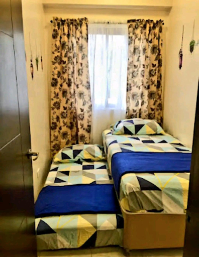 Others 3, 2BR Goshenland Towers near Session Road , Baguio City