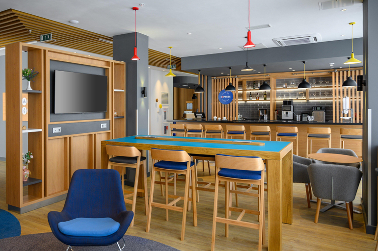 Food & Drinks 5, Holiday Inn Express ALMATY by IHG, Almaty
