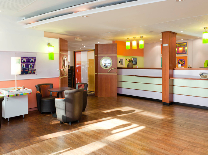Public Area 3, ibis Styles Antibes, Alpes-Maritimes