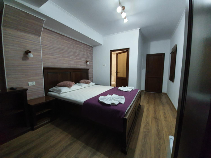Bedroom 2, Cabana Rares, Novaci
