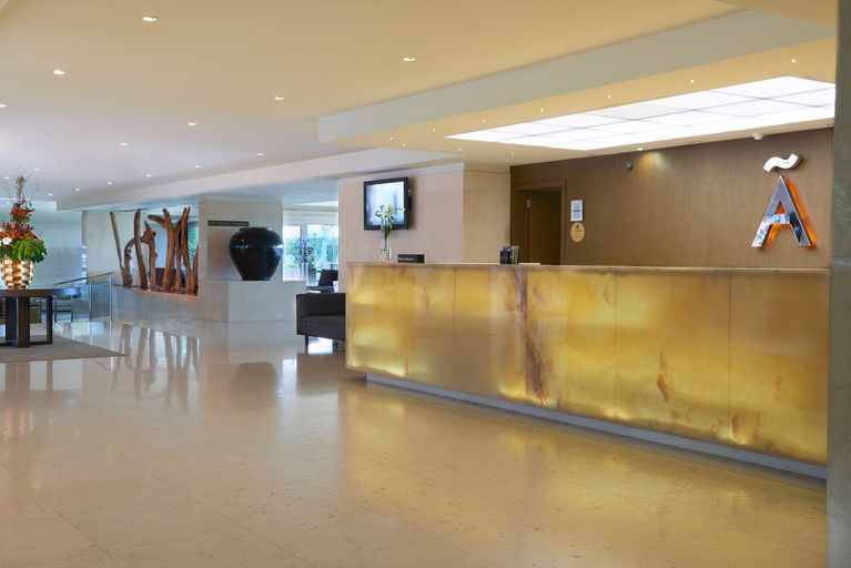Public Area 5, Melia Madeira Mare, Funchal