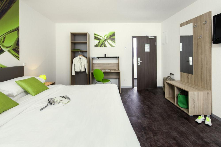 Bedroom 3, ibis Styles Arnsberg Sauerland, Hochsauerlandkreis