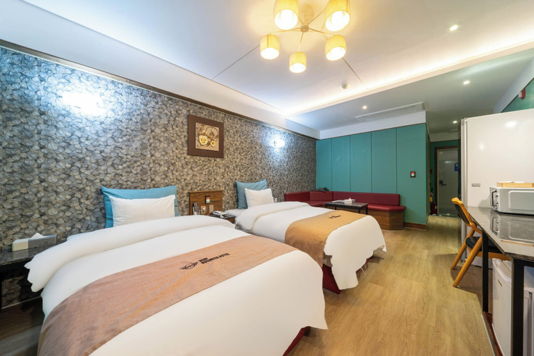 Bedroom 3, JinCheon Mini Business Hotel, Eumseong