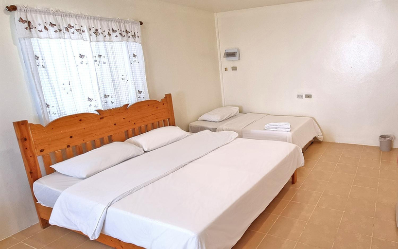 Bedroom 2, The Golden View Resort Bee Garden, Suan Phung
