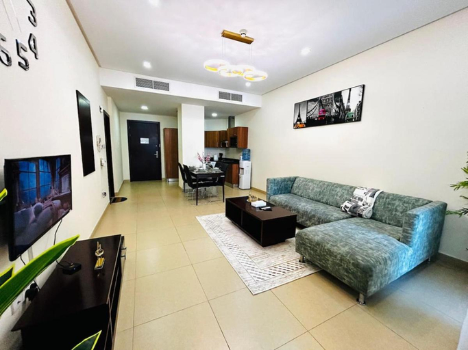 Others 5, Aspire Tower # Elegant Classic 1Br with Pool and Gym, Manama