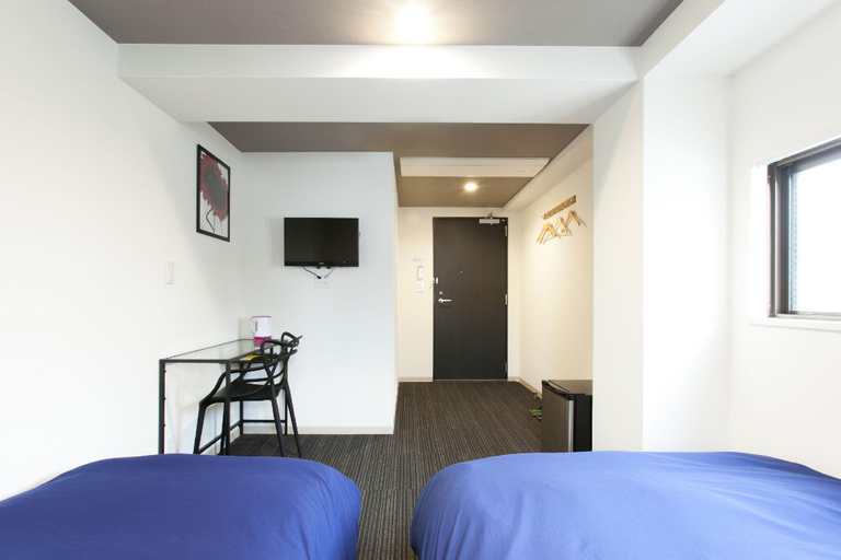 Bedroom 13