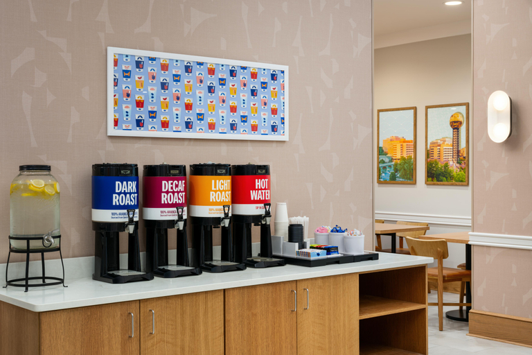 Food & Drinks 5, Hampton Inn & Suites Knoxville-Turkey Creek/Farrag, Knox
