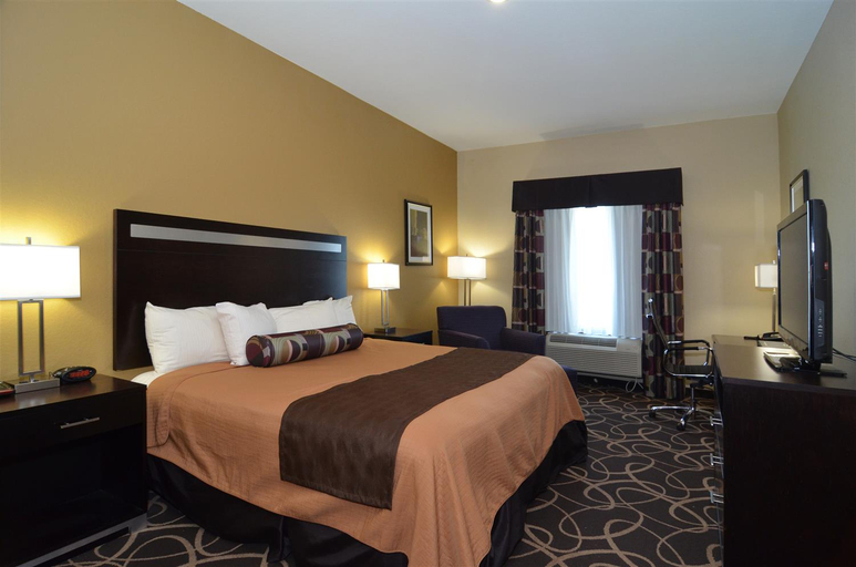 Bedroom 3, Best Western Plus Kenedy Inn, Karnes