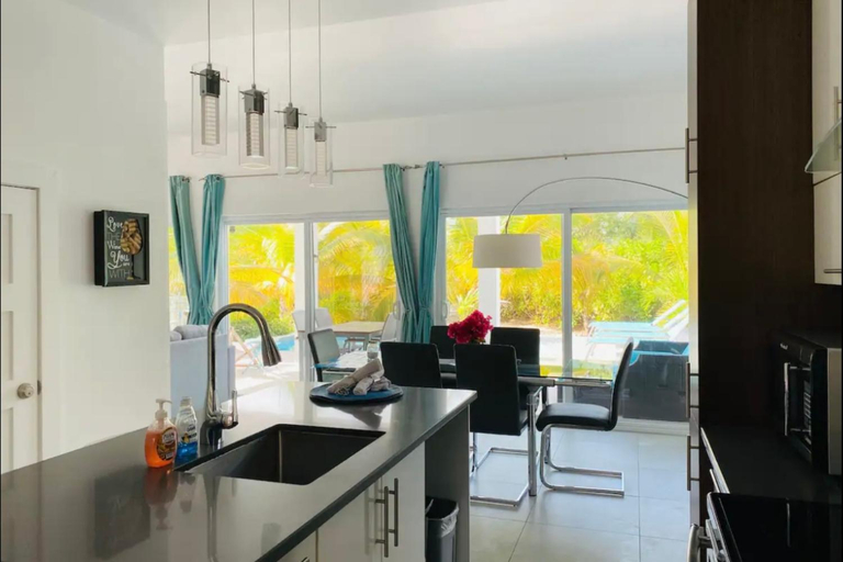 Others 5, Modern villas at Grace Bay, Turks and Caicos Islands
