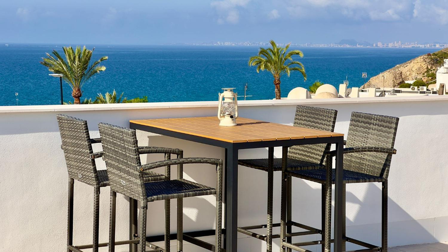 Balcony/terrace 5, Piso Villajoyosa Bolnou Blueviews, Alicante