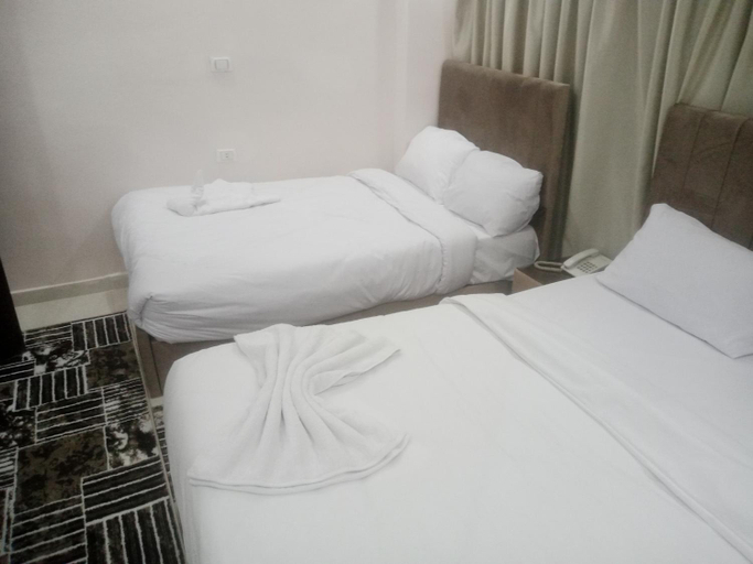 Bedroom 2, Golden Pyramids View Inn, Al-Ahram