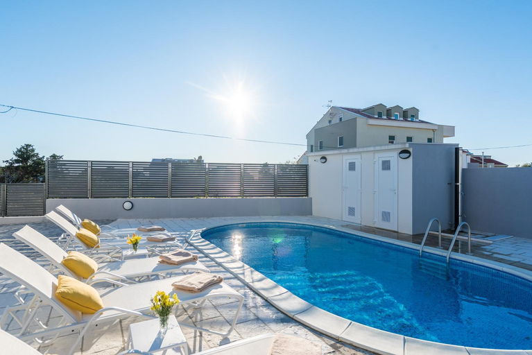 Others 4, Villa Lena luxury apartments with Pool, Novalja