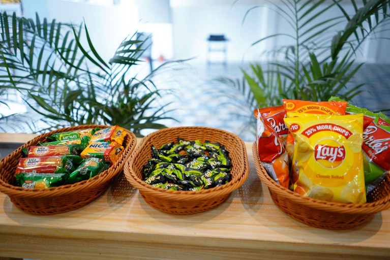 Food & Drinks 5, Enkay Service Apartments, Hyderabad