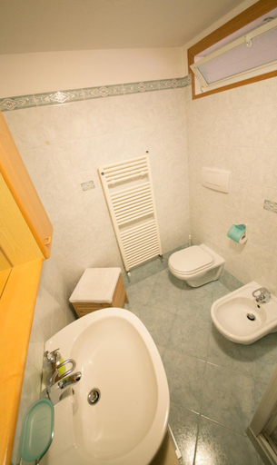 Others 4, B&B da Verena, Aosta