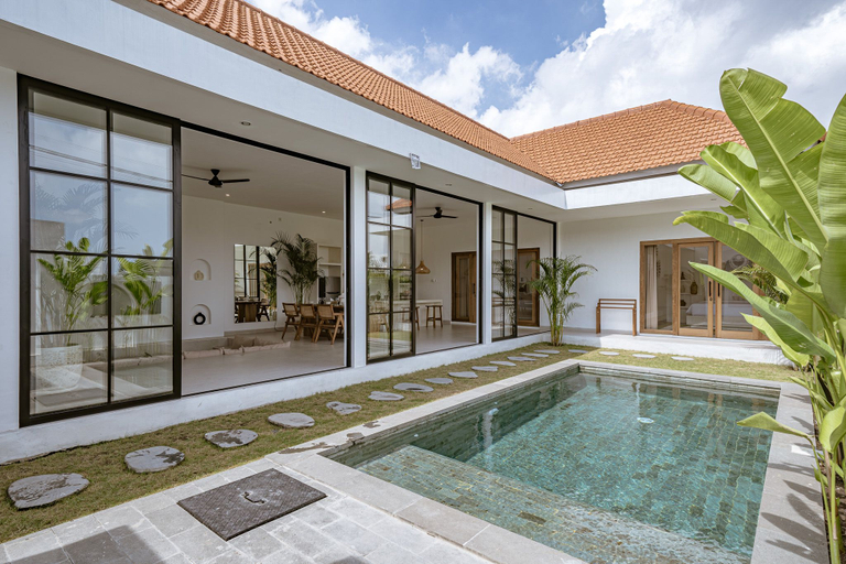 Sport & Beauty 1, Villa Lume Pererenan, Badung