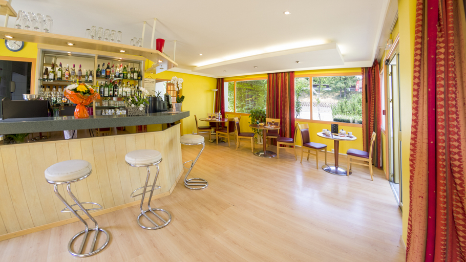 Others 5, Avantici Citotel Gap, Hautes-Alpes